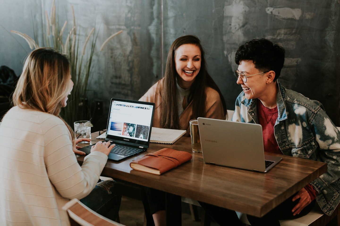 Real workplace and trade environment